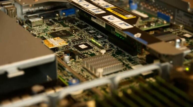 Why Businesses Are Exiting the Cloud: Main Causes of Cloud Repatriation